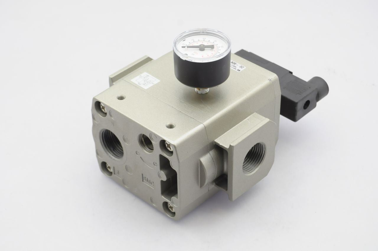 SMC NAV5000-N06-DZ Soft Start Valve With Pressure Gauge NEW