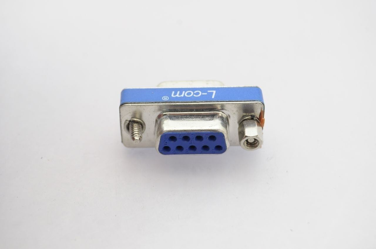 L-Com DE-9 Gender Changer Female To Female Lot Of 20