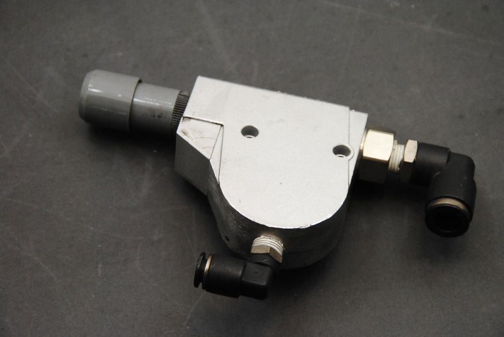 Convum F-1 CVF-1-10LR Air Ejector (no solenoid) - Lot of 6