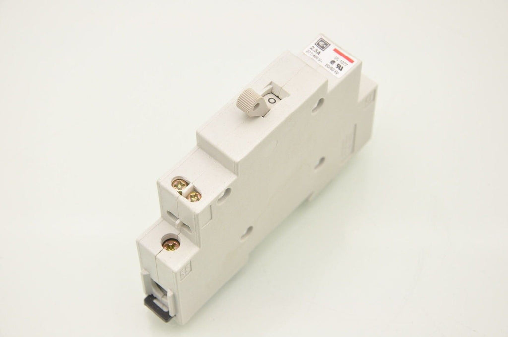Cutler Hammer SPHM Breaker  7.5A 277-480V Single Pole PLC Din New Lot of 7