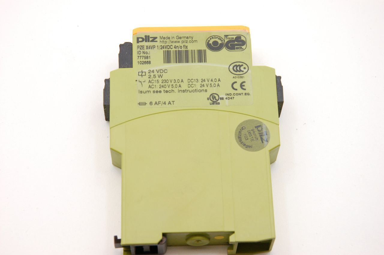 Pilz PZE X4VP Contact Expansion Module 24VDC Coil Din