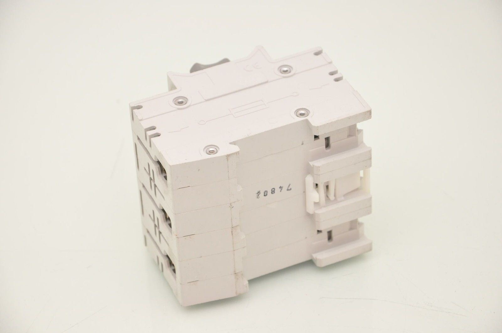 Linder D01 Magnetic Contactor DIN Rail 16A