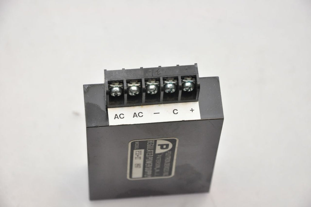 Polytron Devices P33-1T 897 Regulated 15VAC Power Supply
