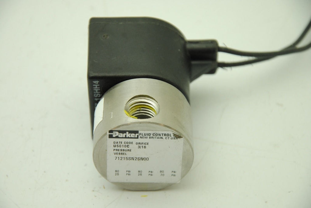 Parker 71215SN2SN00, Solenoid Valve, 3/16 Orifice