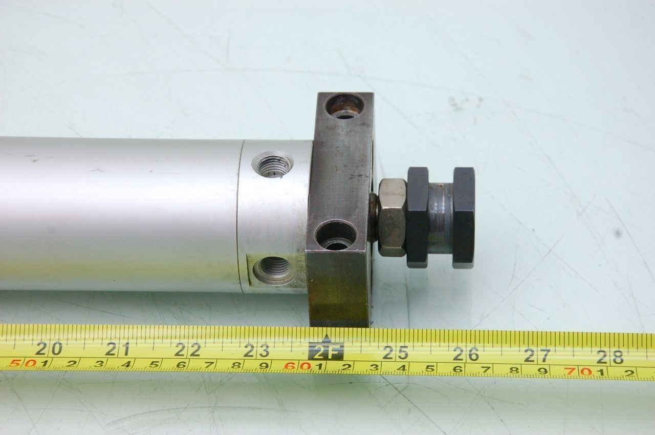SMC CDG1BN50-500 Pneumatic Automation Dual Acting 145PSI Cylinder 19.5" travel