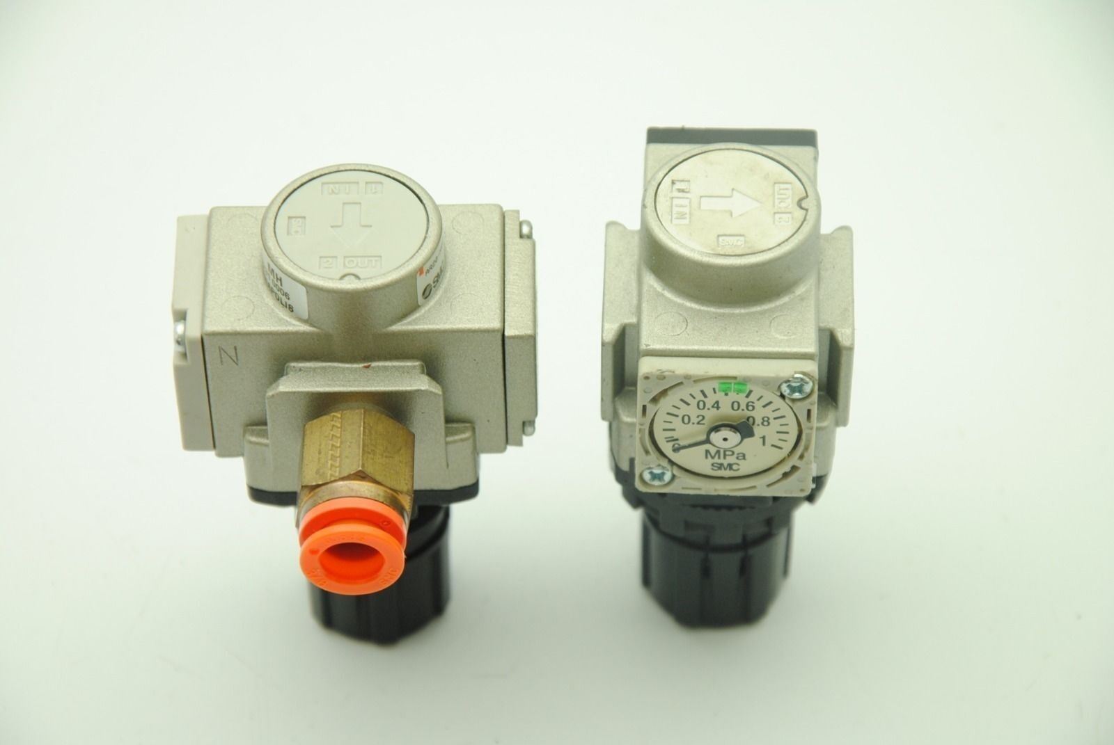 SMC AR20K-01BE-1, Regulator Modulator, Lot of 2