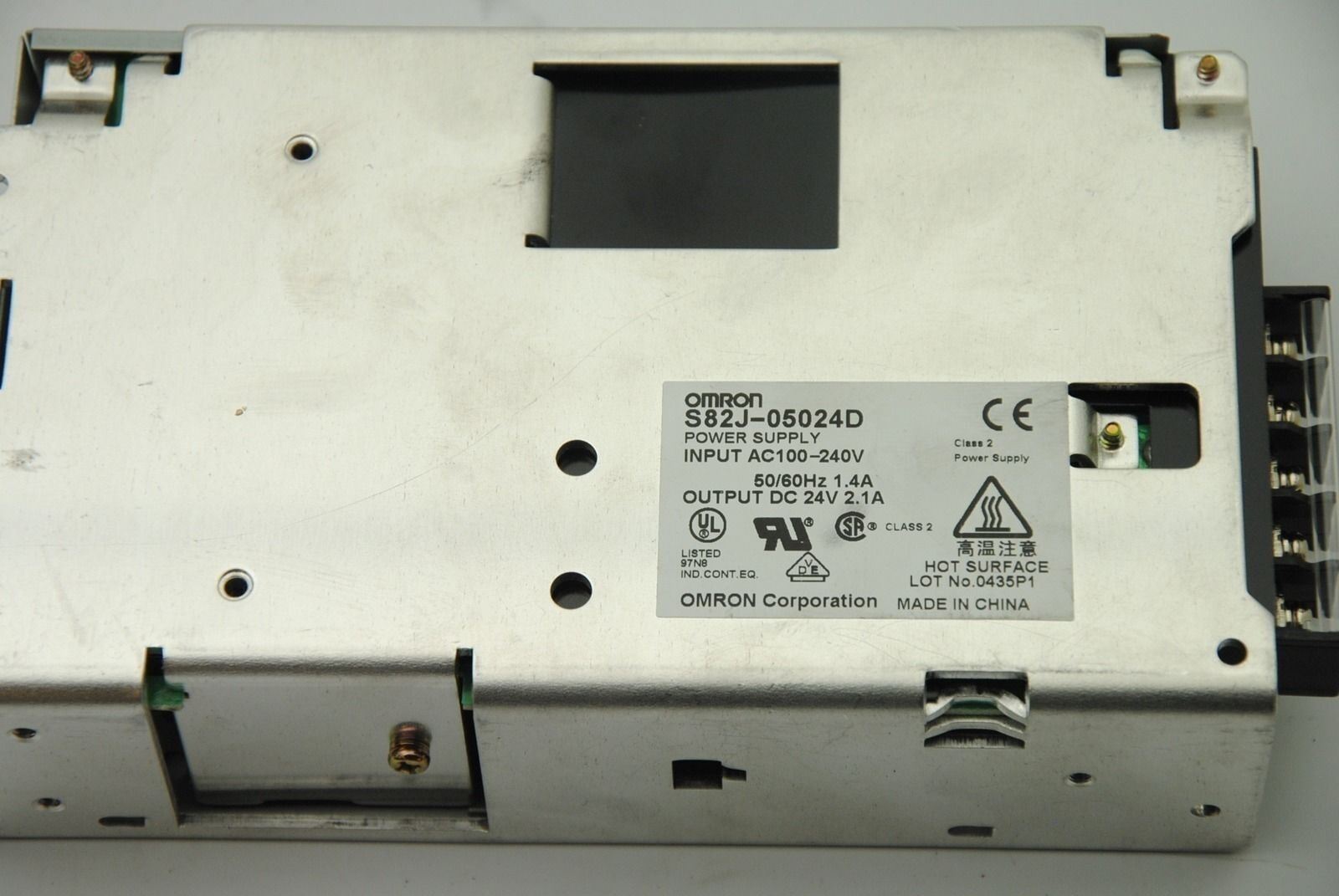 OMRON S82J-05024D Power Supply, Output DC 24V 2.1A