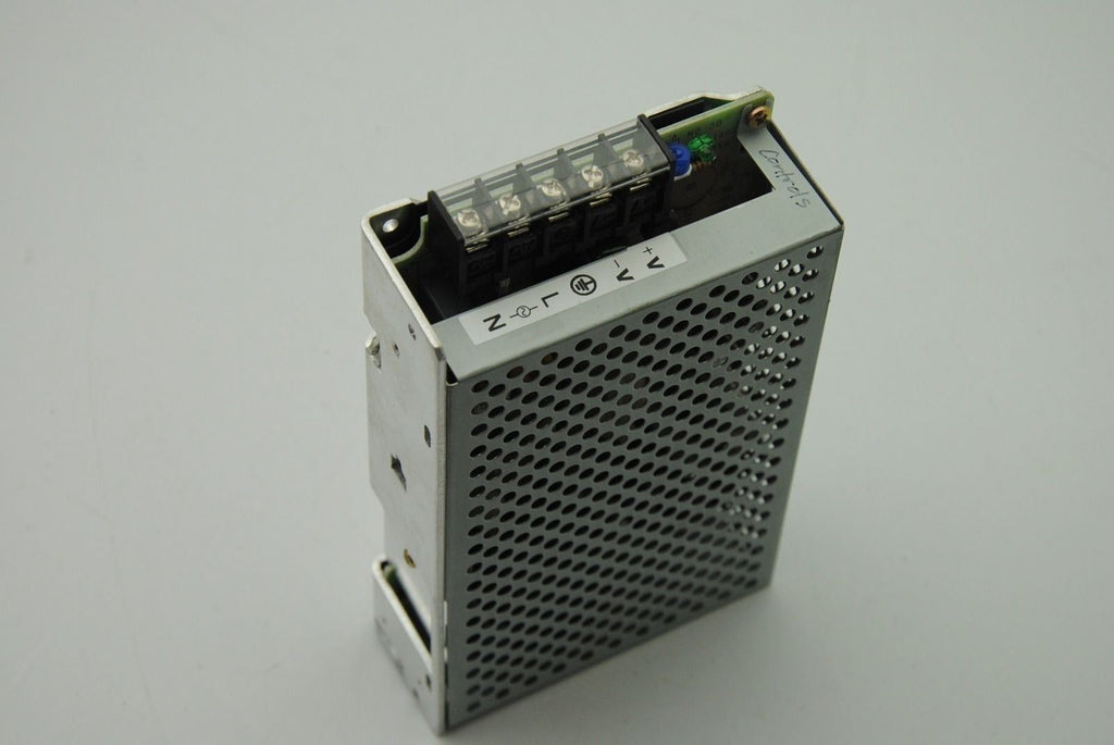 OMRON S82J-05024D Power Supply, Output DC 24V 2.1A