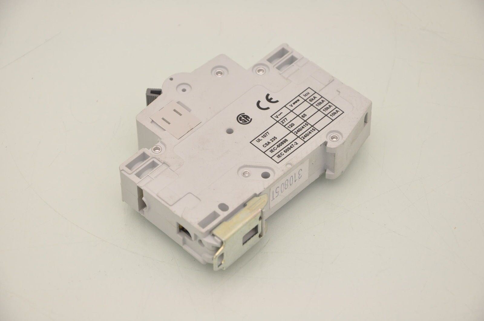 Cutler-Hammer Circuit Protector SP 13A C-trip curve - Lot of 11