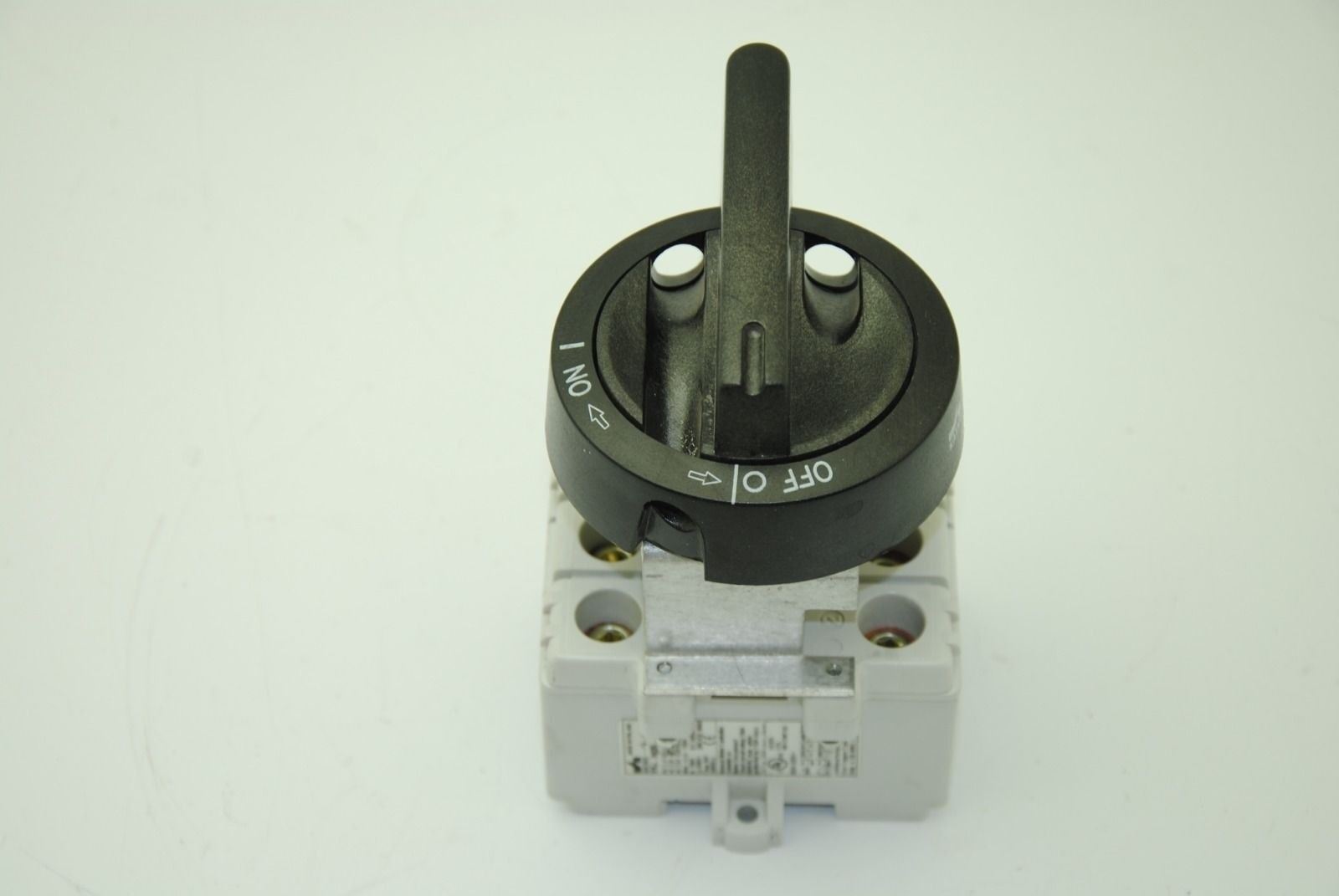 Katko VKA 380N, 3-Pole Rotary Switch w/ Handle, 80A
