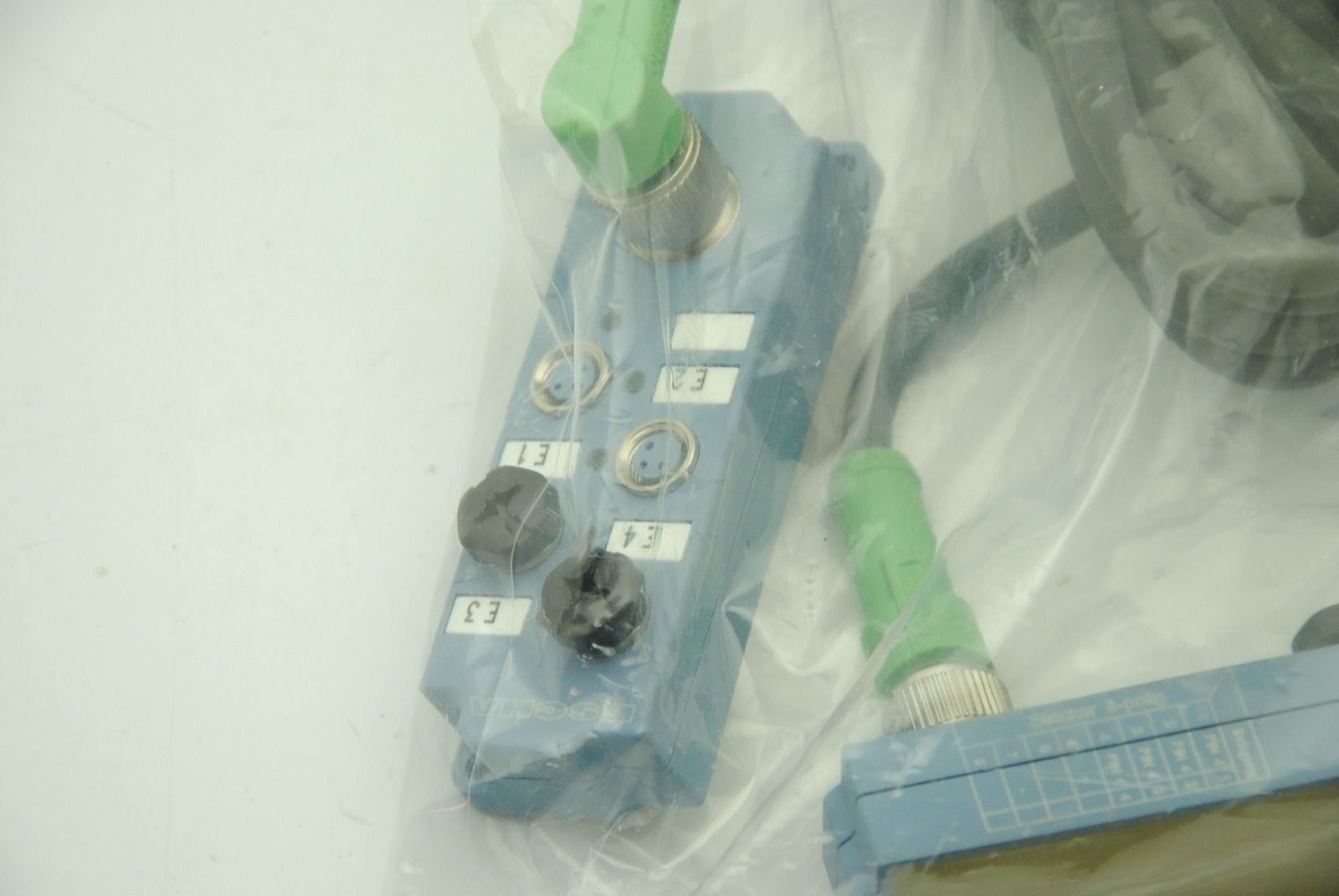 ESCHA 4MBM8-3P2, Junction Box 4 Terminal w/ Female Connector, Lot of 2