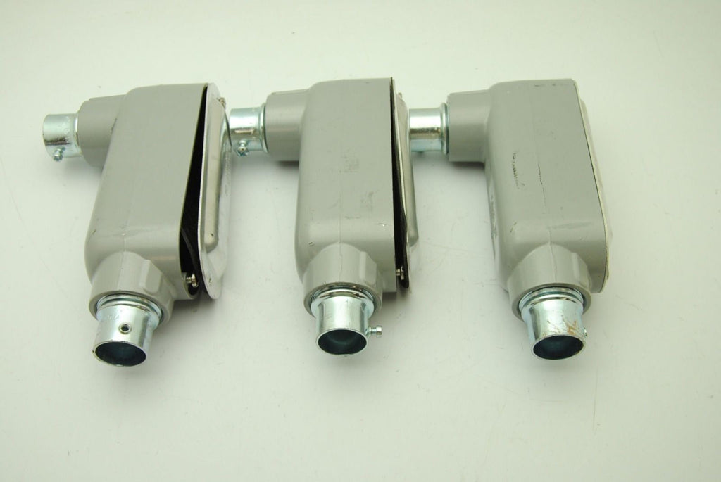 E121488 1" Unilet Conduit Fitting Body, Lot of 5