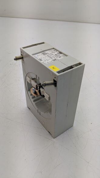 EATON HF70A 741H0015 Inductive Current Transducer 800/5A kV 0.72/3/ 50-60Hz