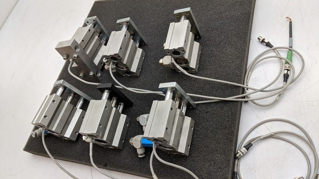 LOT of 6 SMC EMGQM 20-20 Guided Pneumatic Slide Cylinder 20mm travel 6mm ports