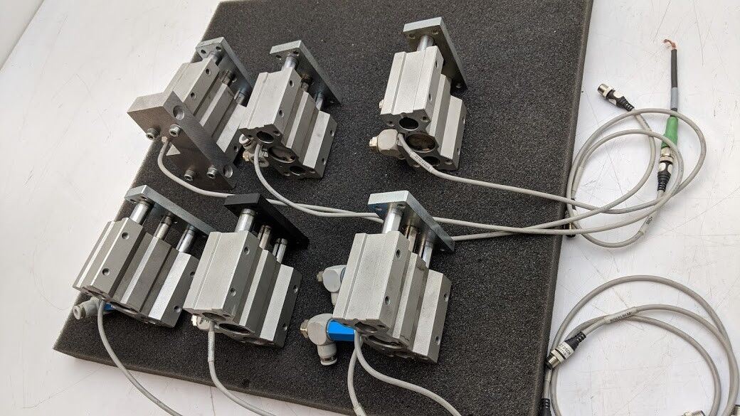 LOT of 6 SMC EMGQM 20-20 Guided Pneumatic Slide Cylinder 20mm travel 6mm ports