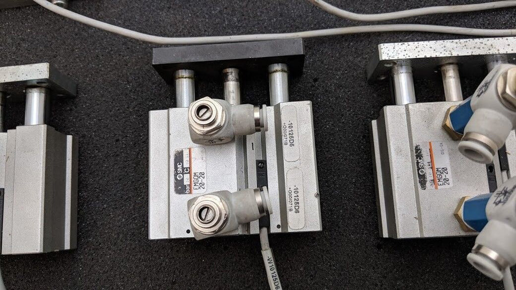 LOT of 6 SMC EMGQM 20-20 Guided Pneumatic Slide Cylinder 20mm travel 6mm ports