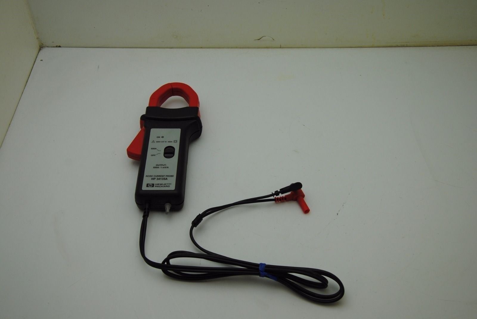 Hewlett Packard 34135A AC/DC Current Probe Max Working Voltage 600v