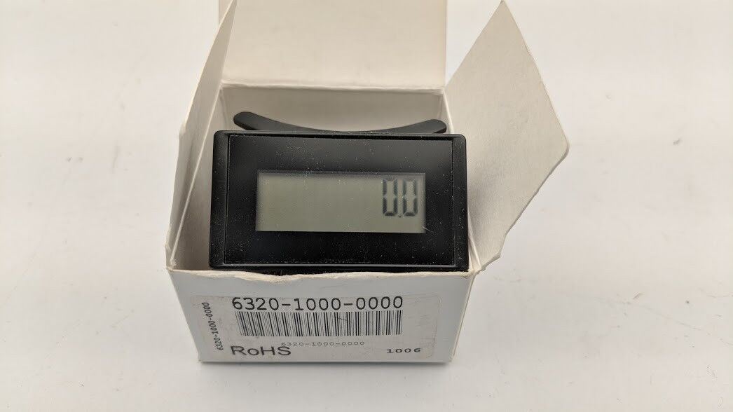 Redington Model 63 6320‑1000‑0000 Panel Mount Hour Meter LCD 3-30VDC input NEW