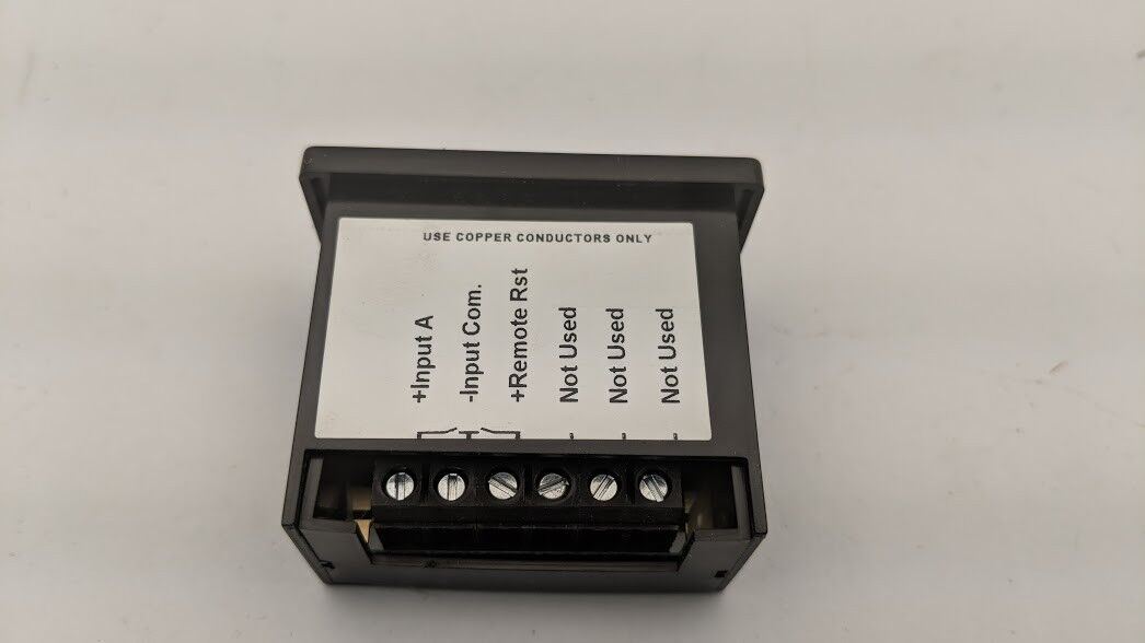 Redington Model 63 6320‑1000‑0000 Panel Mount Hour Meter LCD 3-30VDC input NEW