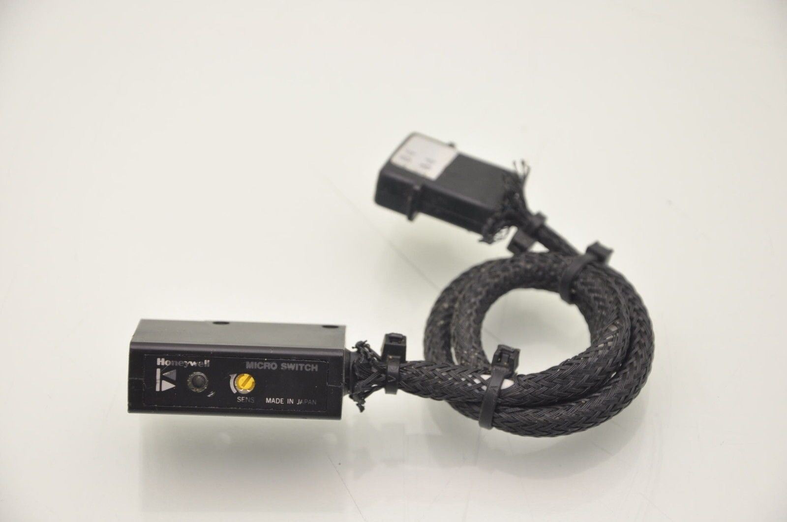 Honeywell FE7B-DD5-M957A Photoelectric  Sensor, Lot of 10