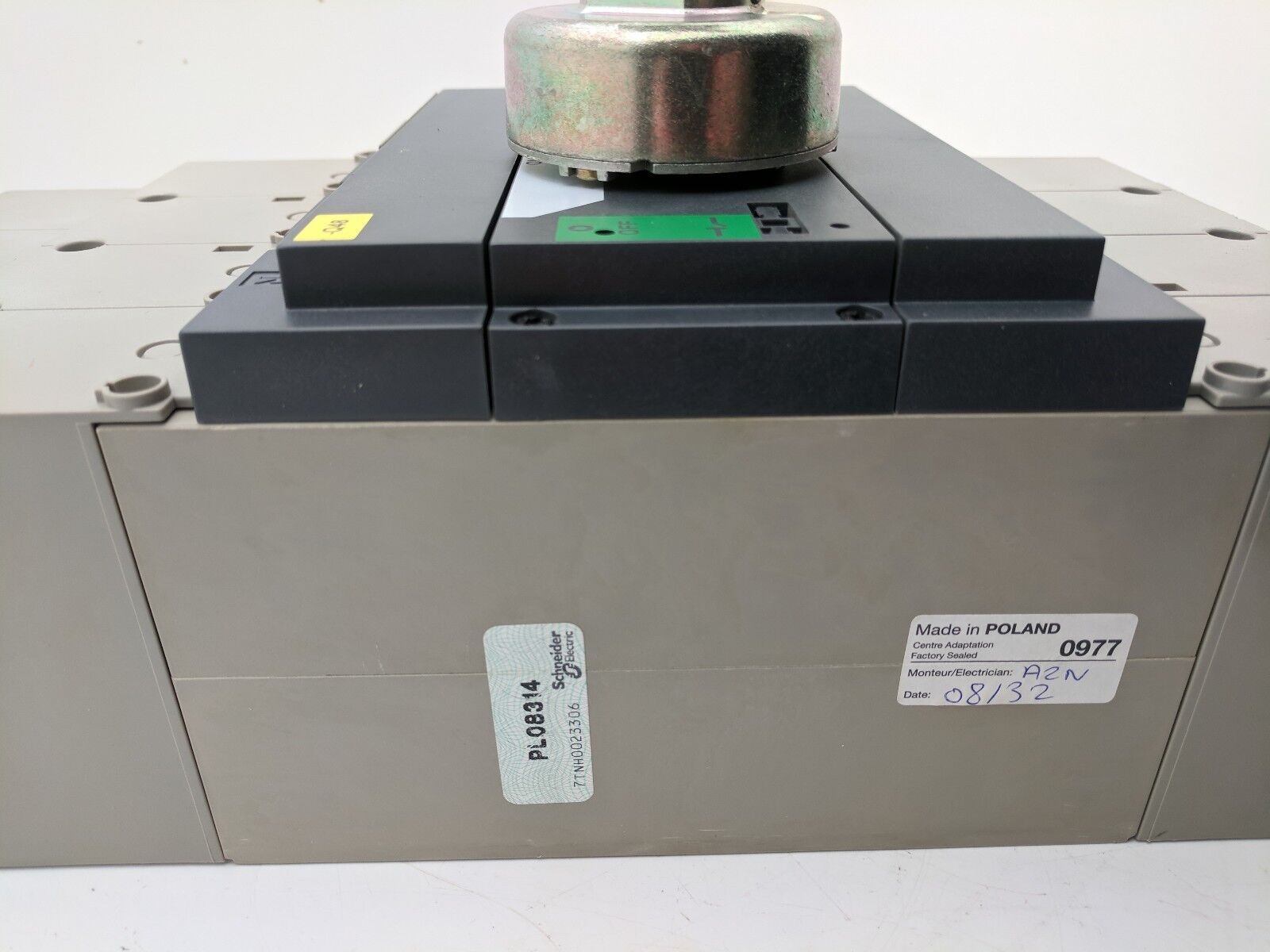 Schneider Merlin Gerin Interpact INSJ400 600V 400A Molded Case Disconnect Switch