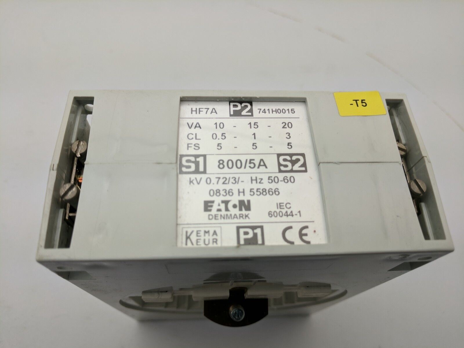 Eaton Current Transducer HF7A 800A Primary 5A Secondary Bus Bar Mounted 741H0015