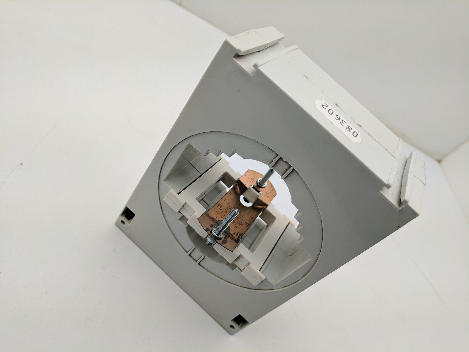 Eaton Current Transducer HF7A 800A Primary 5A Secondary Bus Bar Mounted 741H0015