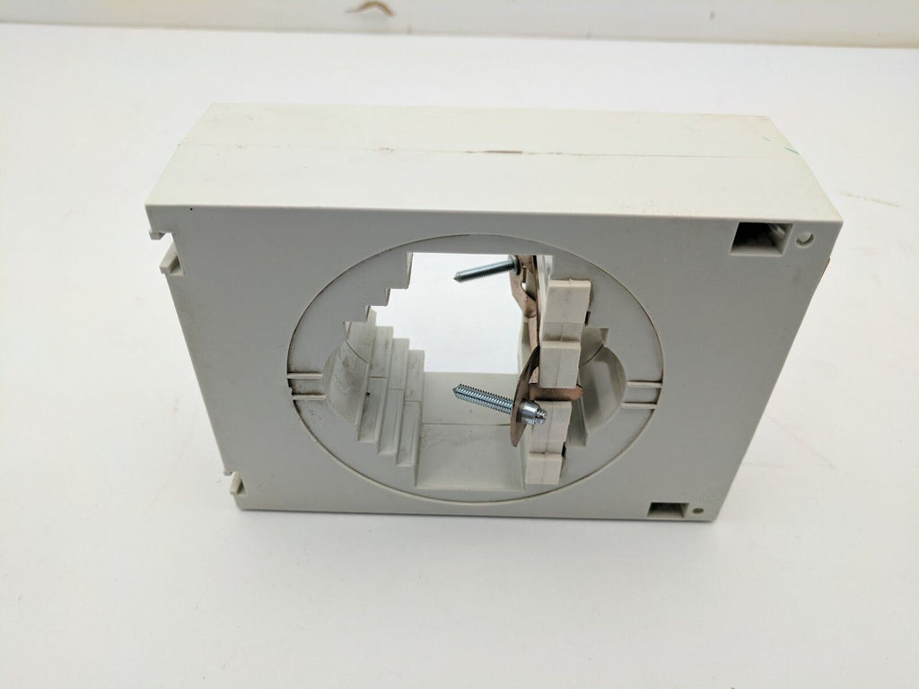 Eaton Current Transducer HF7A 800A Primary 5A Secondary Bus Bar Mounted 741H0015