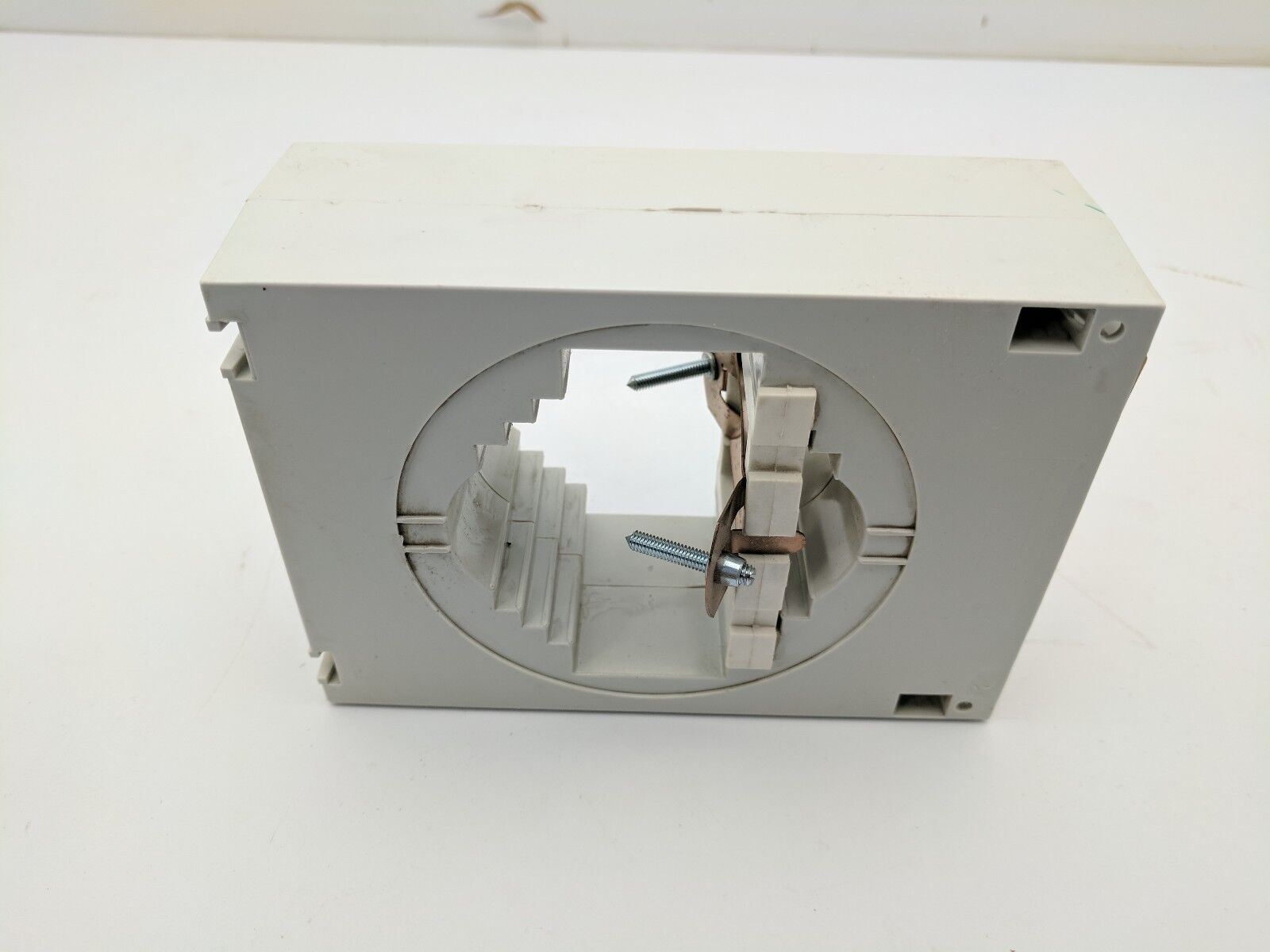 Eaton Current Transducer HF7A 800A Primary 5A Secondary Bus Bar Mounted 741H0015