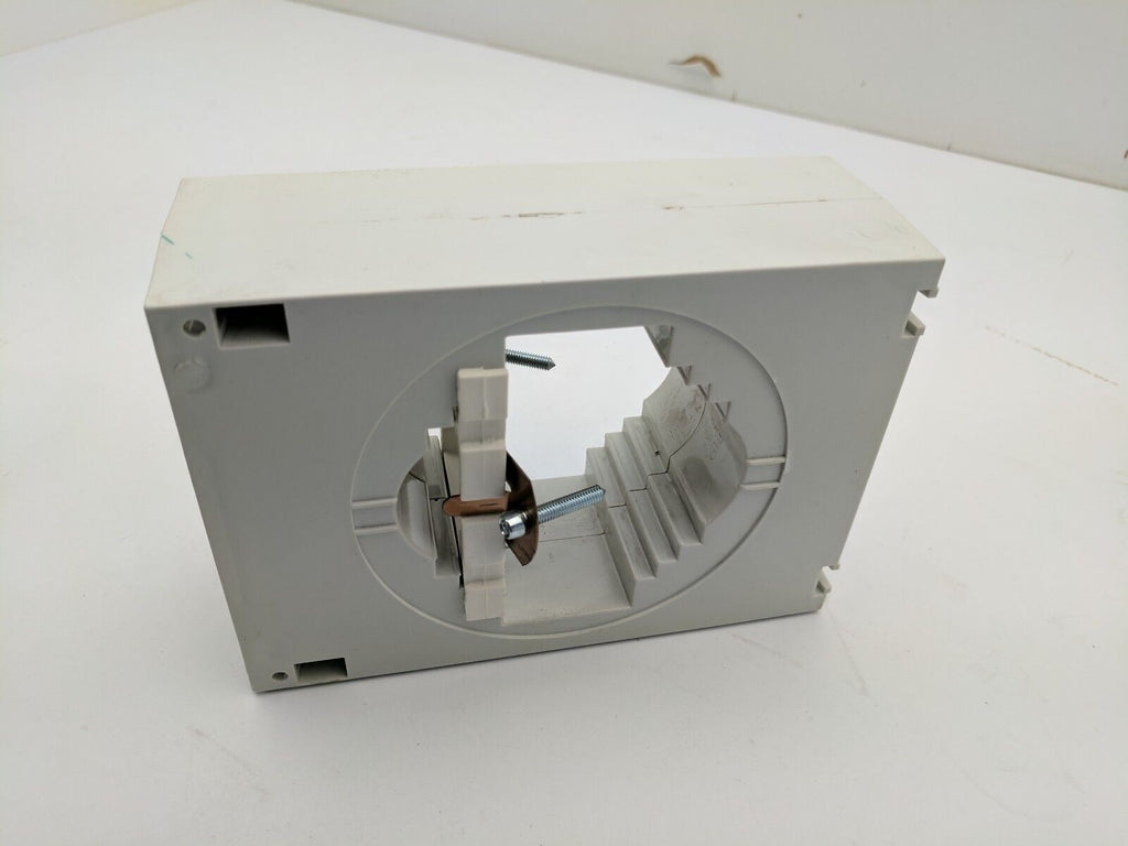 Eaton Current Transducer HF7A 800A Primary 5A Secondary Bus Bar Mounted 741H0015