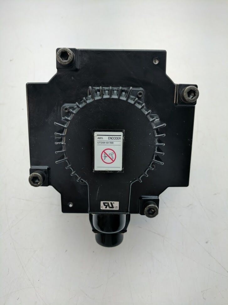 Yaskawa Electric SGMGH-30A2A21 Servo Motor 200V 1500 RP/M