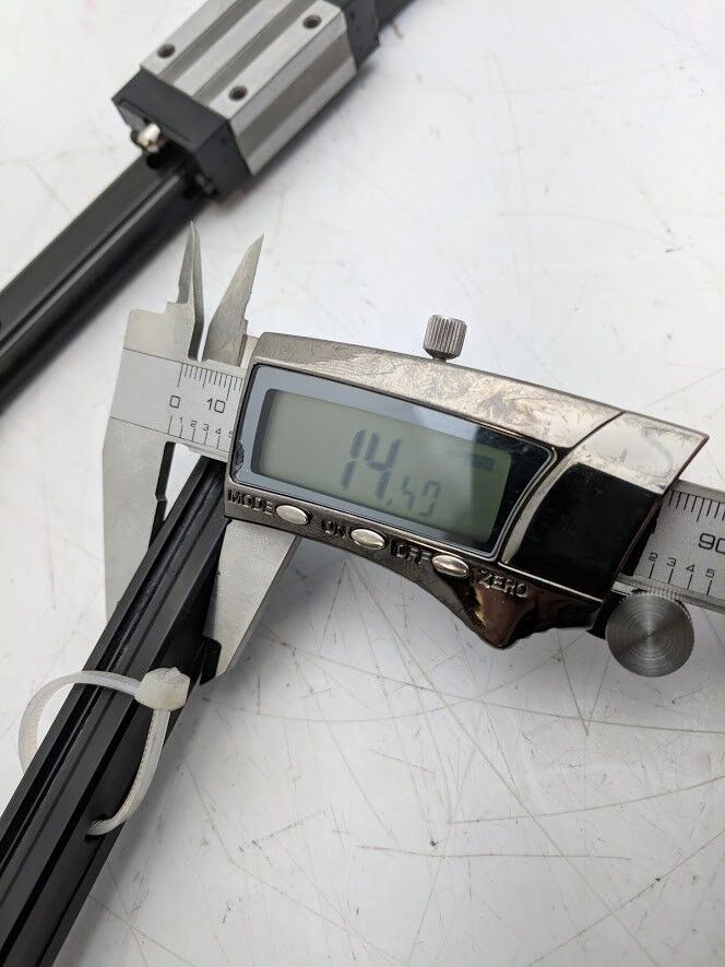 SKF Linear Rail Bearing Guide 2 Rails 4 LLTHC15 Blocks U TO P3 TW 298G 850mm L