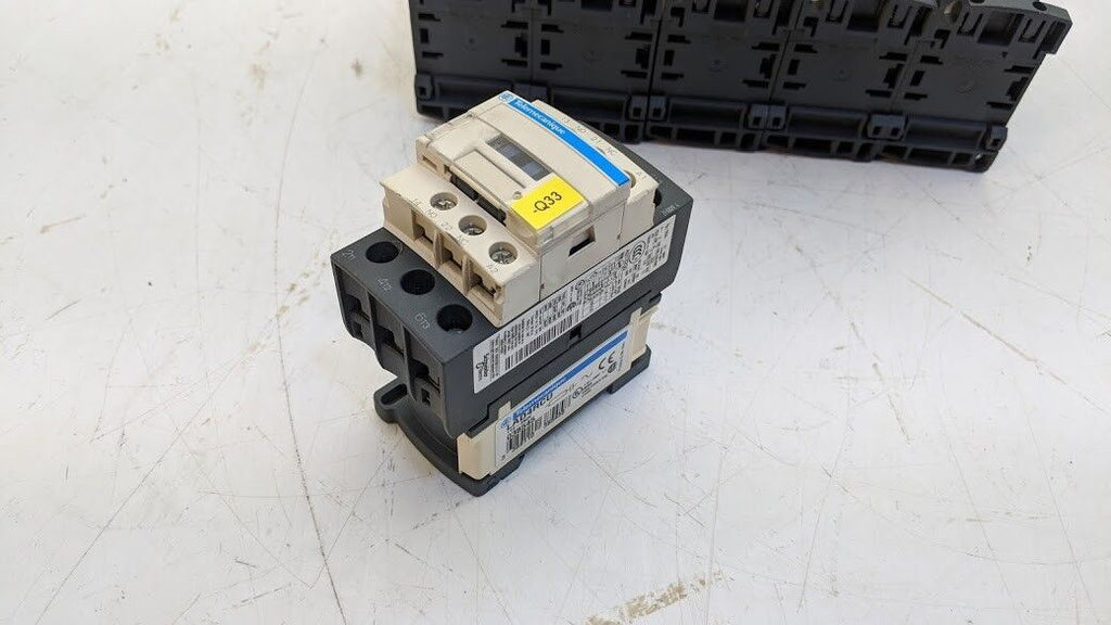 6x Telemecanique Schneider Electric 3 Pole 3PH Contactor LC1D38 9-18kW 120V Coil