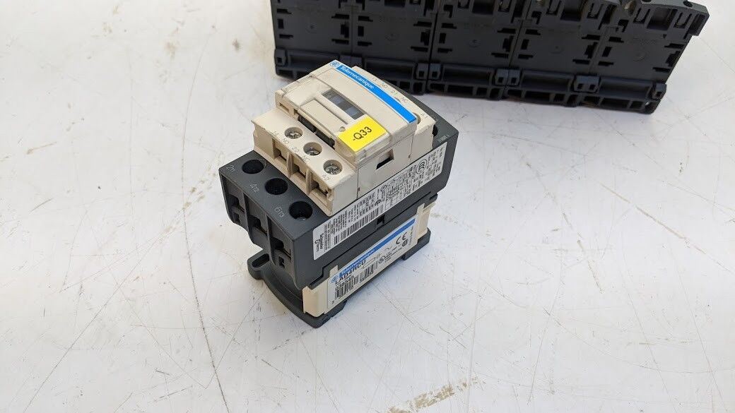 6x Telemecanique Schneider Electric 3 Pole 3PH Contactor LC1D38 9-18kW 120V Coil