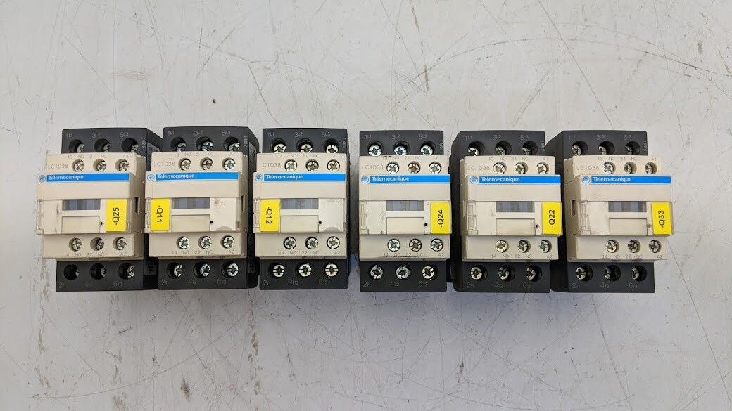 6x Telemecanique Schneider Electric 3 Pole 3PH Contactor LC1D38 9-18kW 120V Coil