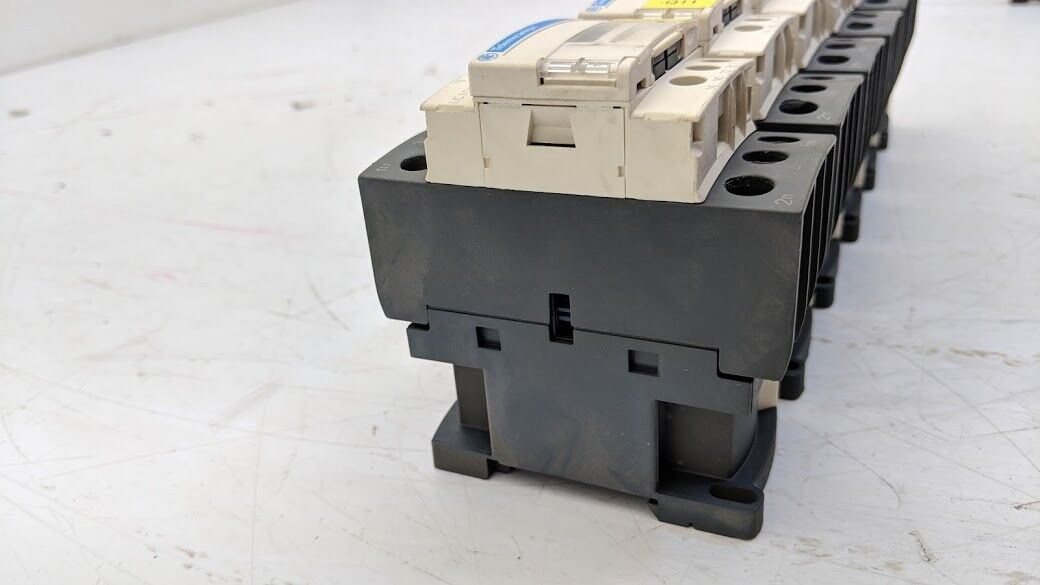 6x Telemecanique Schneider Electric 3 Pole 3PH Contactor LC1D38 9-18kW 120V Coil