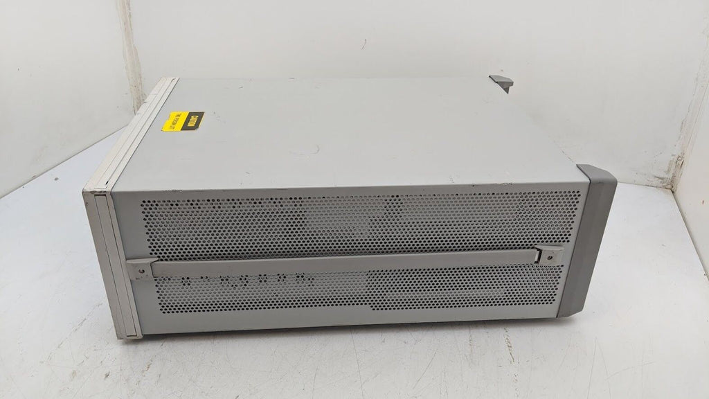 Agilent E5515C 8960 Series 10 Wireless Comm Test Set Pattern Generator 002 003