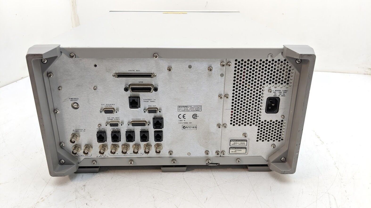 Agilent E5515C 8960 Series 10 Wireless Comm Test Set Pattern Generator 002 003