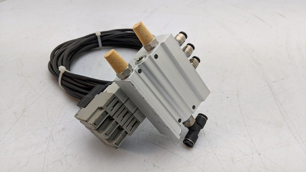 3x SMC SY5140-5DZ Base Mount Solenoid Valves 0.15~0.7MPa 5 Port 2 Position 24VDC