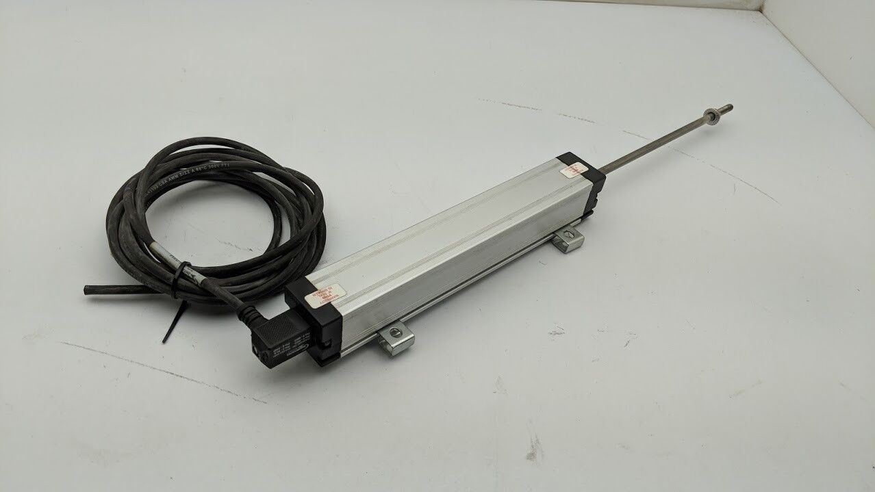 Transducers Direct Linear Position Transducer TD590M-D-150 150mm travel 4 Pin
