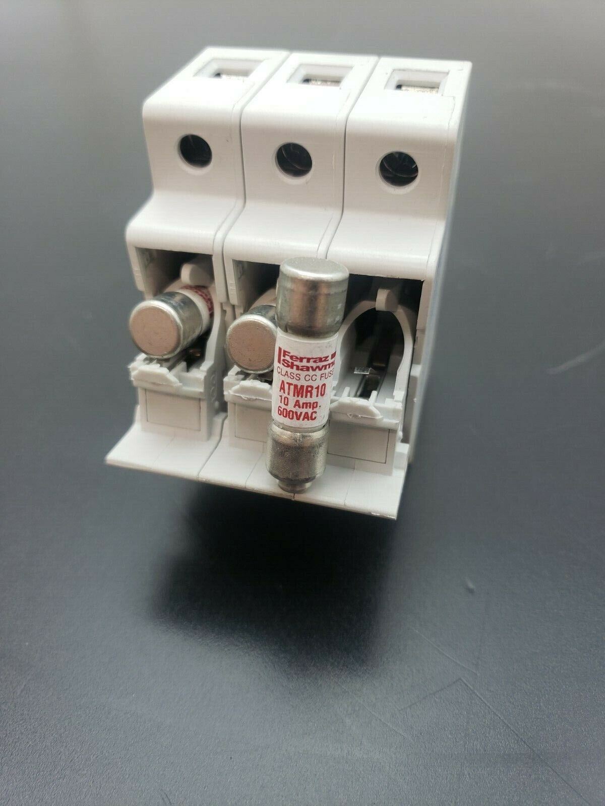 Ferraz Shawmut UltraSafe USCC3L Class CC Fuseholder 600V 30A 3 Pole w/10A Fuses