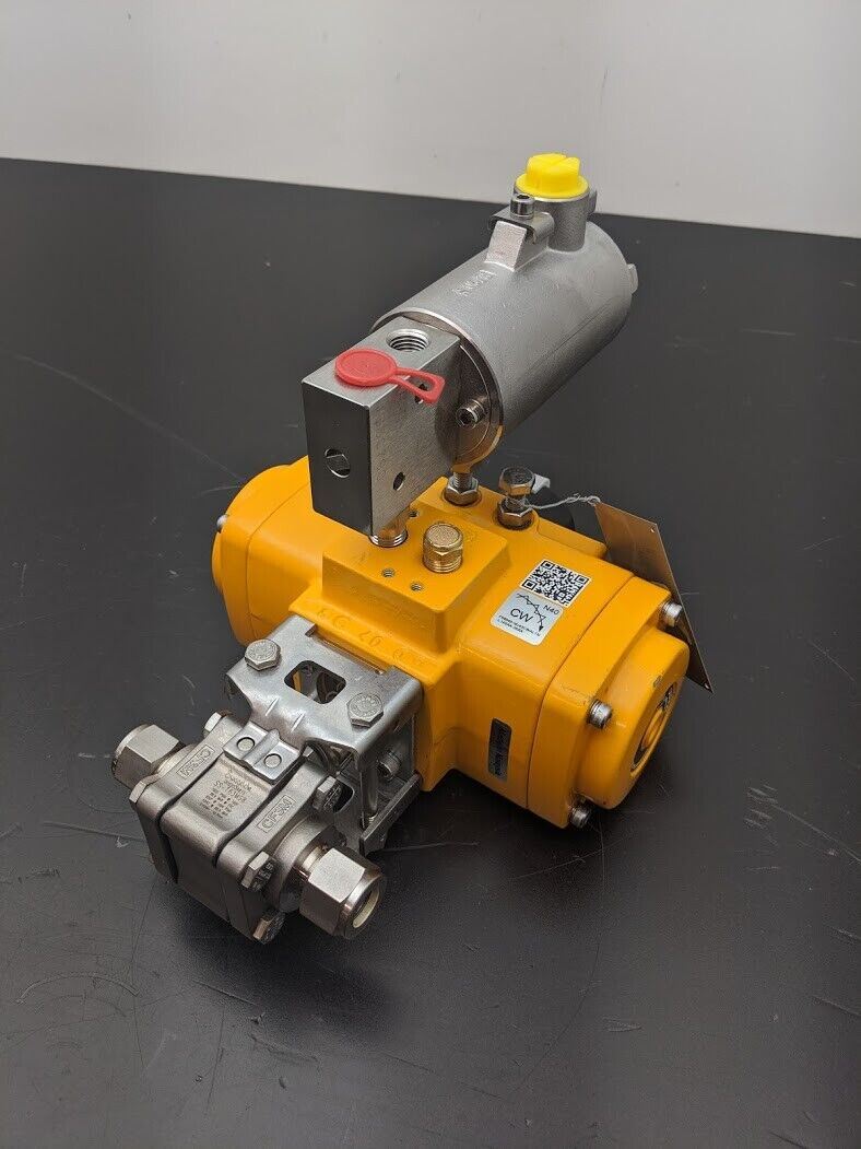 ELO Matic F0040U Pnumatic Actuated Swagelok SS-T63MS8 1000PSI Ball Valve ICO3S