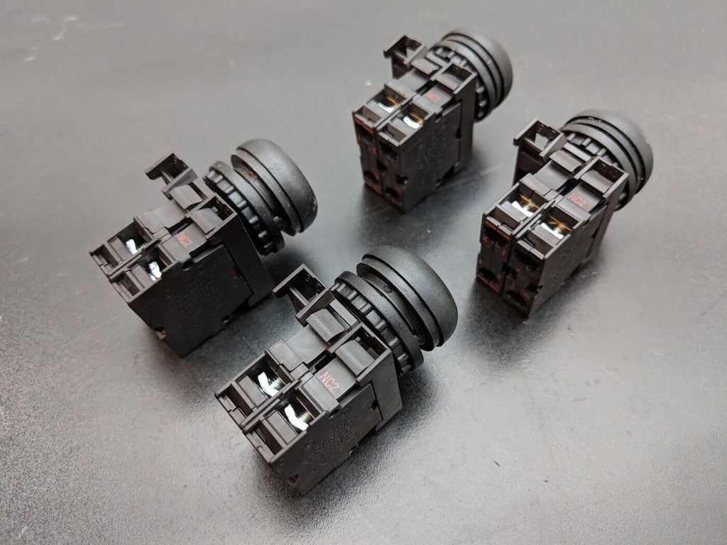 4x Red Eaton Momentary Contact Machine Control Push Button 2 Pole 22mm M22-LED