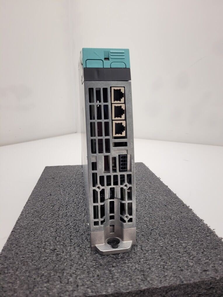 Siemens Sinamics 6SL3420-1TE21-0AA0 Single Motor Module Servo Drive 3AC 400V 9A