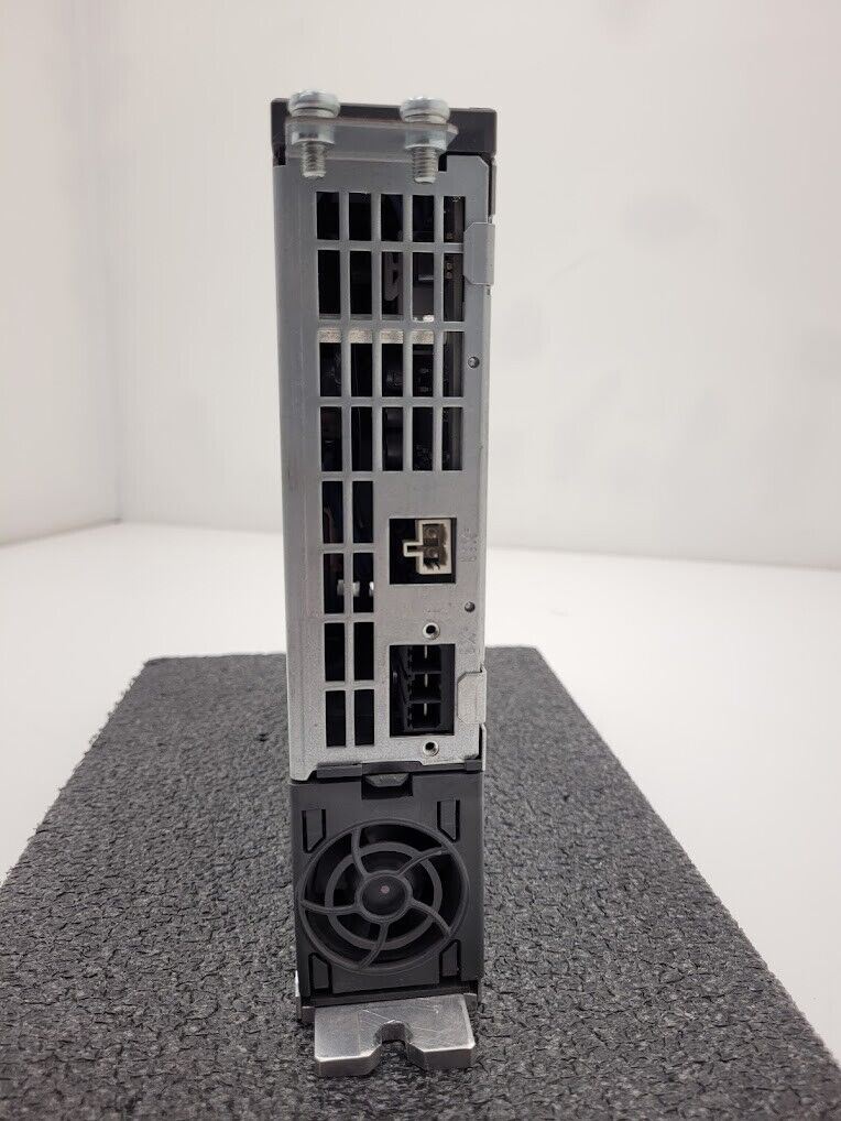 Siemens Sinamics 6SL3420-1TE21-0AA0 Single Motor Module Servo Drive 3AC 400V 9A
