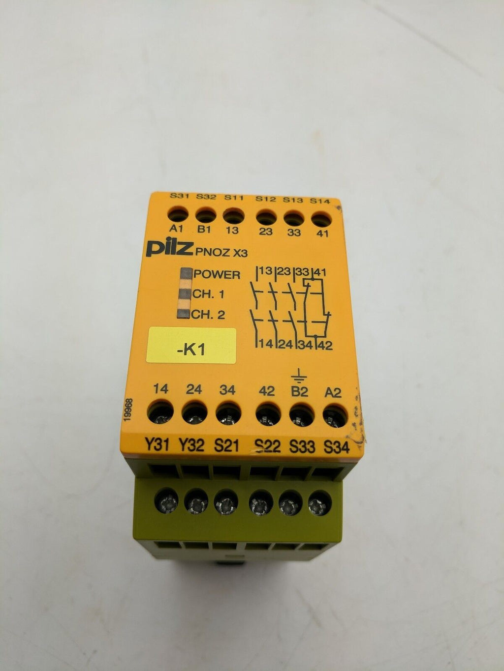 PILZ PNOZ X3 Safety Relay E-Stop 3 NO/1 NC 24VAC/DC 35mA Input/Reset/Ctrl Loop
