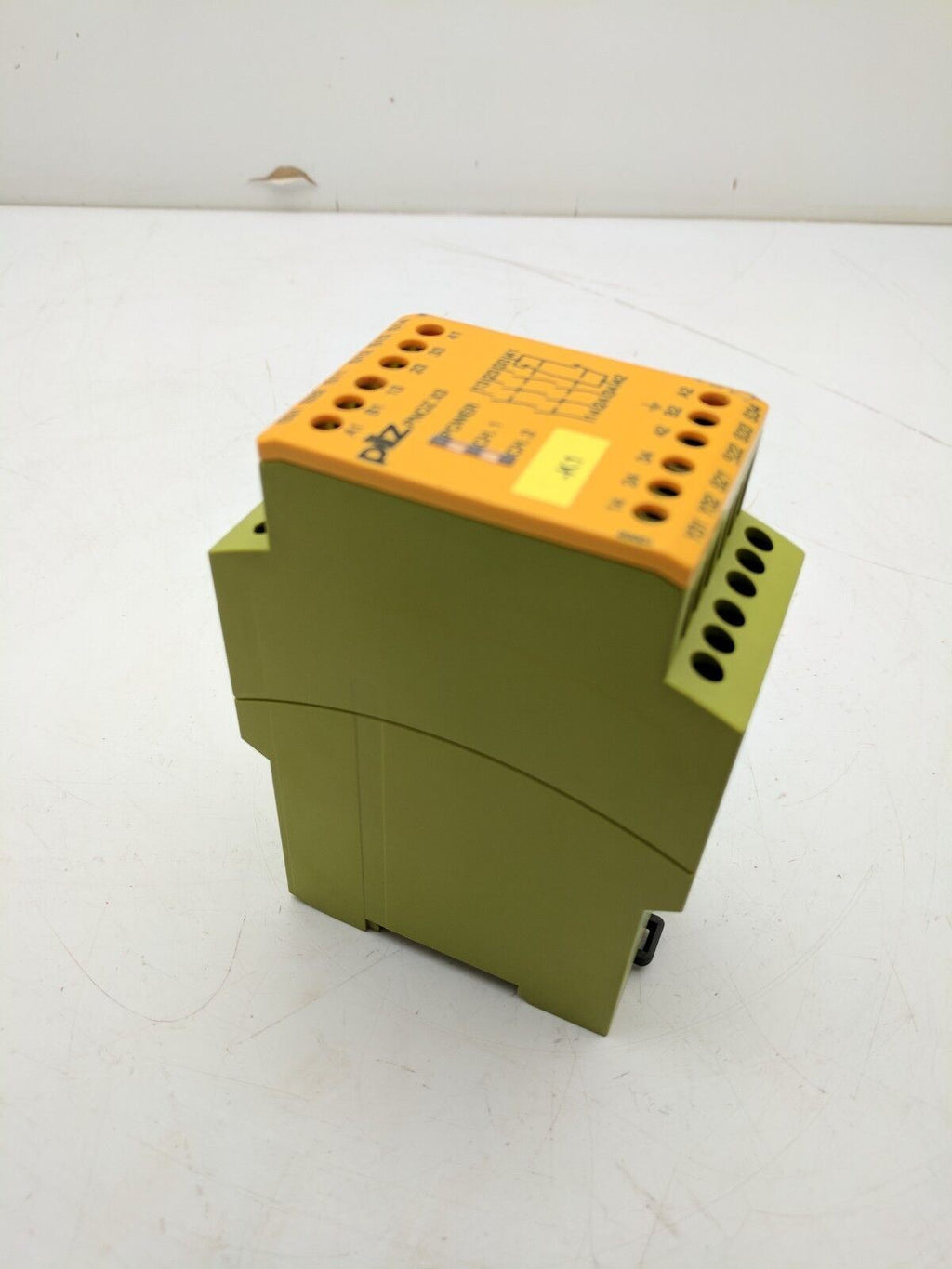 PILZ PNOZ X3 Safety Relay E-Stop 3 NO/1 NC 24VAC/DC 35mA Input/Reset/Ctrl Loop