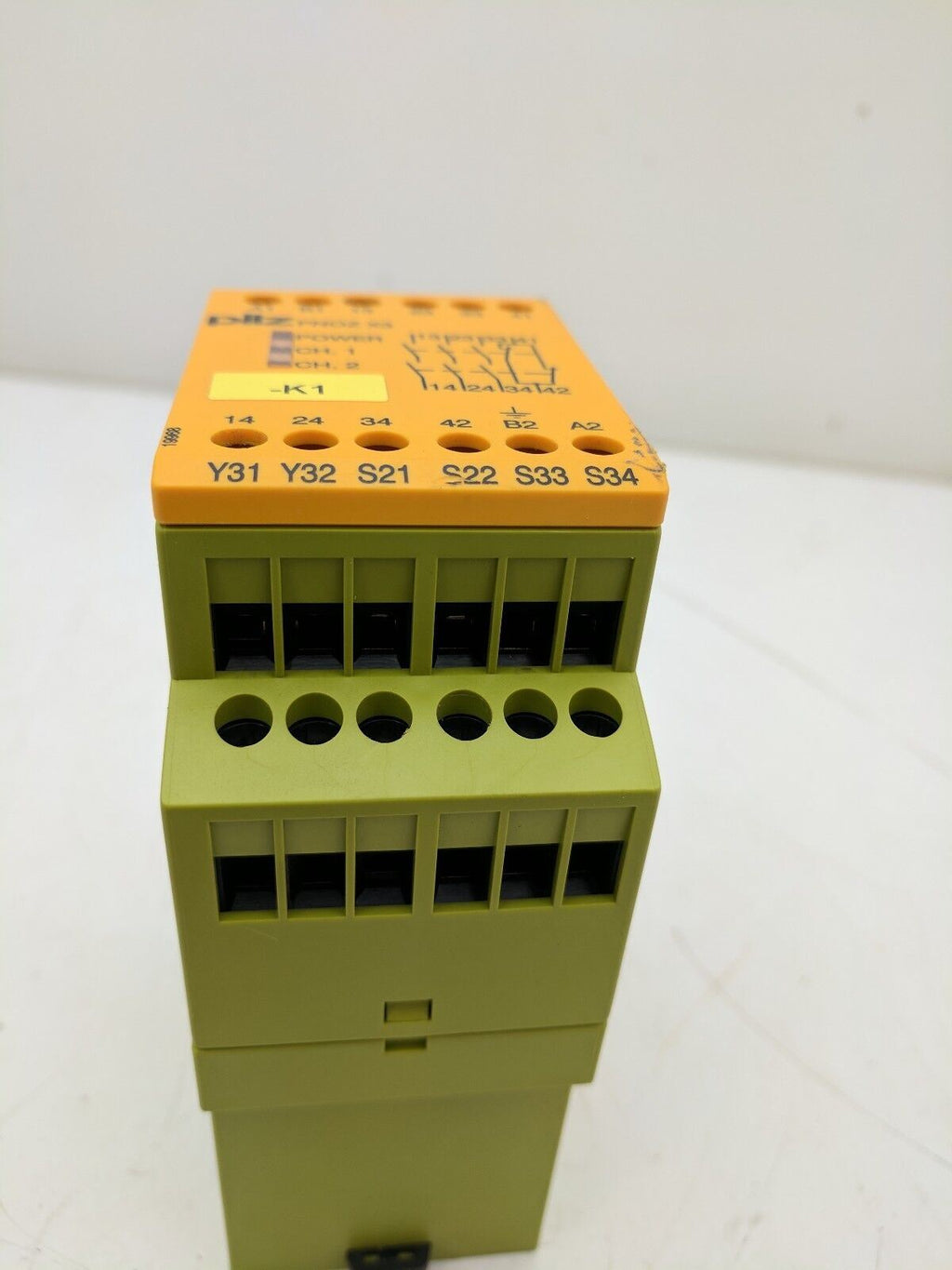 PILZ PNOZ X3 Safety Relay E-Stop 3 NO/1 NC 24VAC/DC 35mA Input/Reset/Ctrl Loop