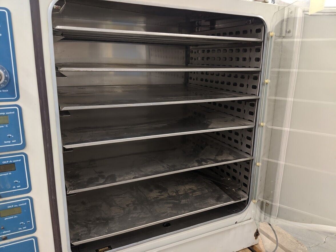 Hermo / Forma Scientific 3029 Forced Draft CO2 Incubator 120VAC