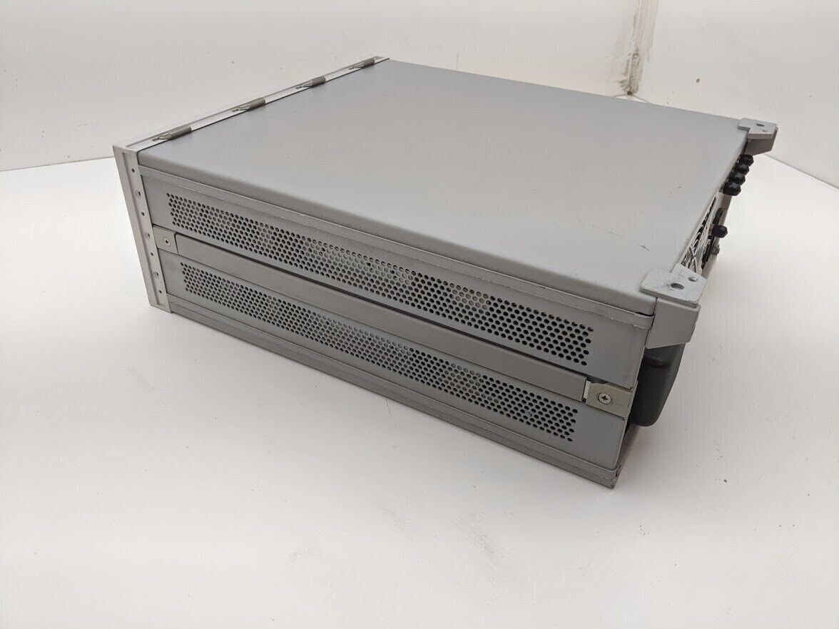 HP Hewlett Packard 89441A RF Section Option AY8 power on tested
